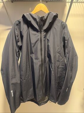 7 mesh Goretex jacket XL